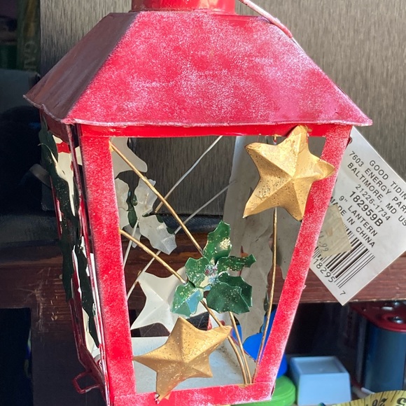Metal Holiday candle Lantern - Picture 2 of 6